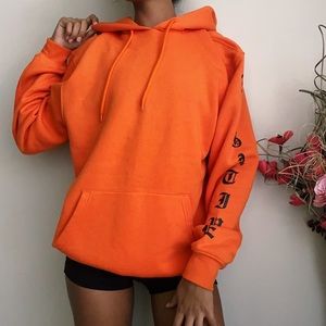 SUPER CUTE & TRENDY Orange Hoodie from H&M!